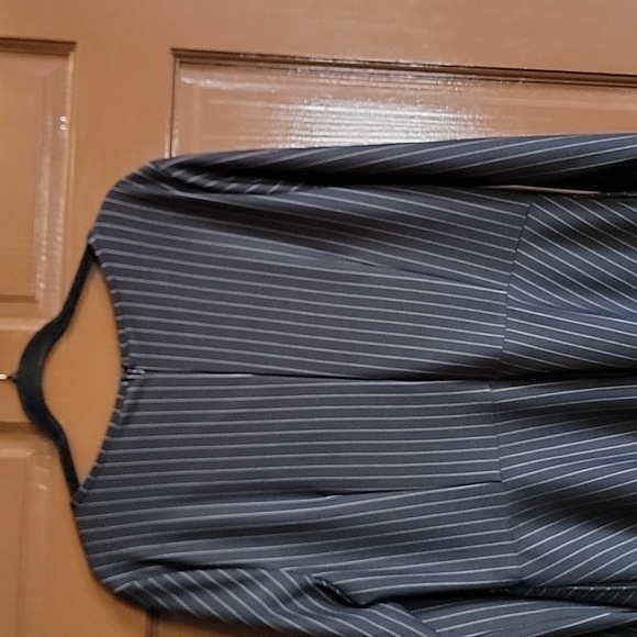 vfshow-Blk/white long sleeved A line pin striped dress Size XXL. NWT. - Picture 8 of 12